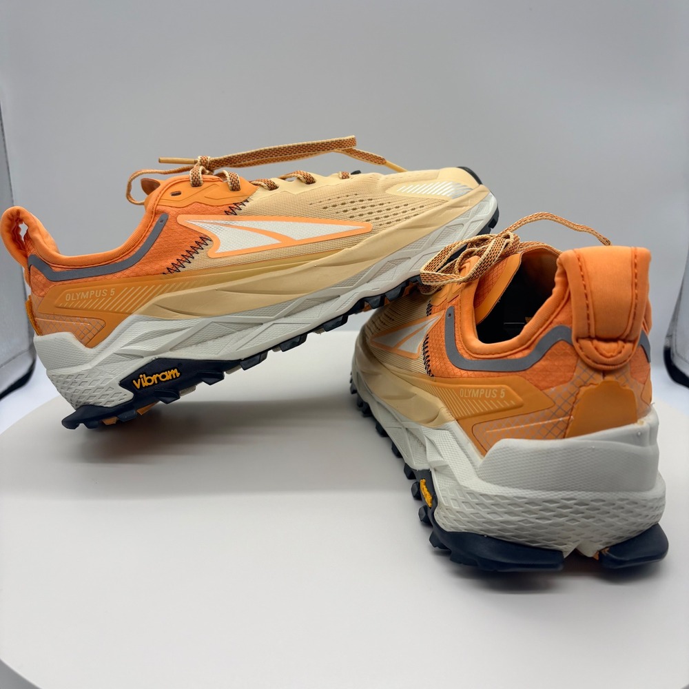 Altra Olympus 5 Trail Running Shoes Womens 8.5 Orange Peach Vibram AL0A7R74880
